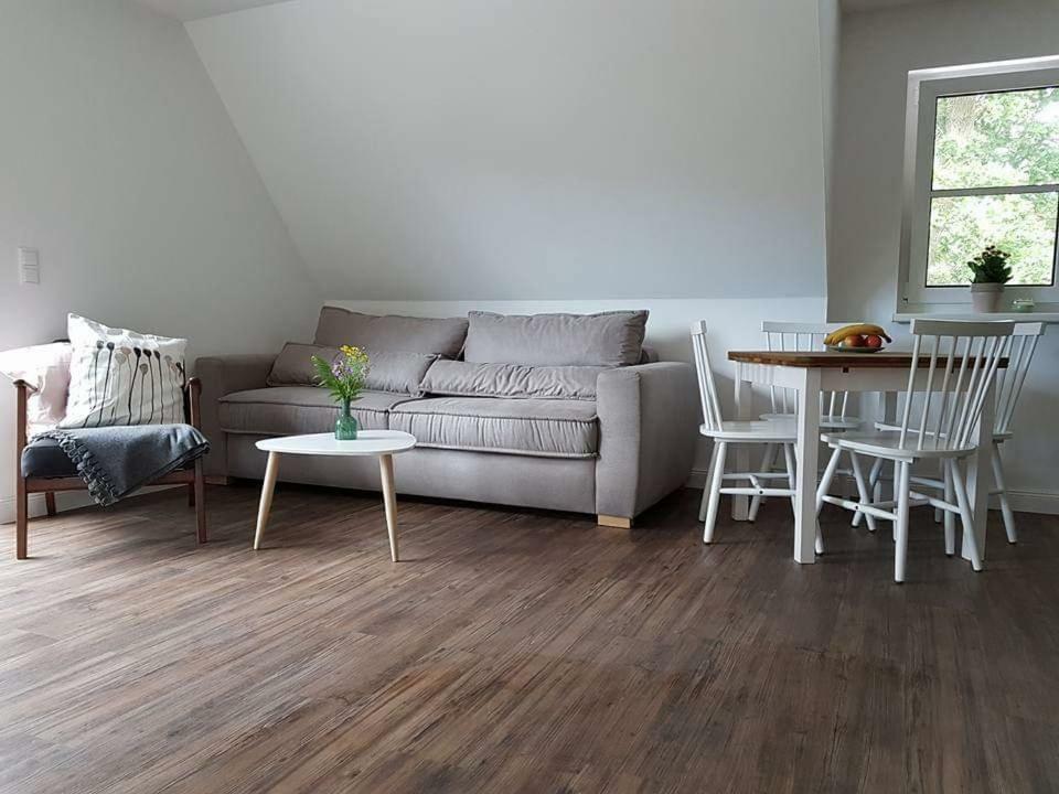 Darsser Strandgut - Haus Ahrenshooper Holz Екстериор снимка