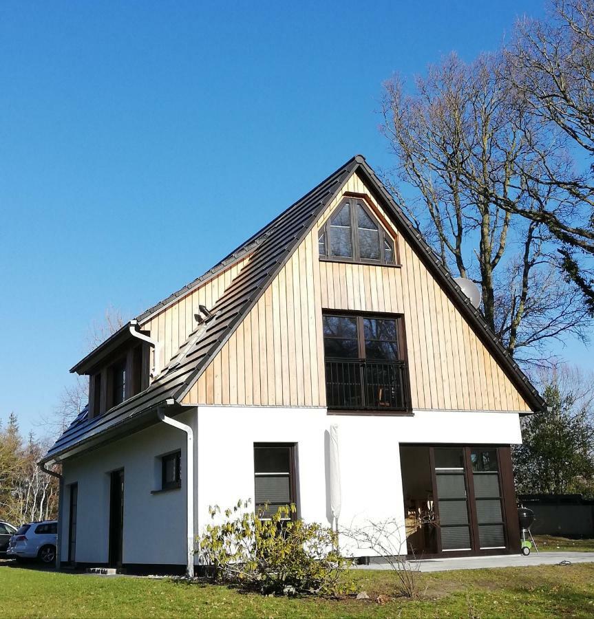 Darsser Strandgut - Haus Ahrenshooper Holz Екстериор снимка
