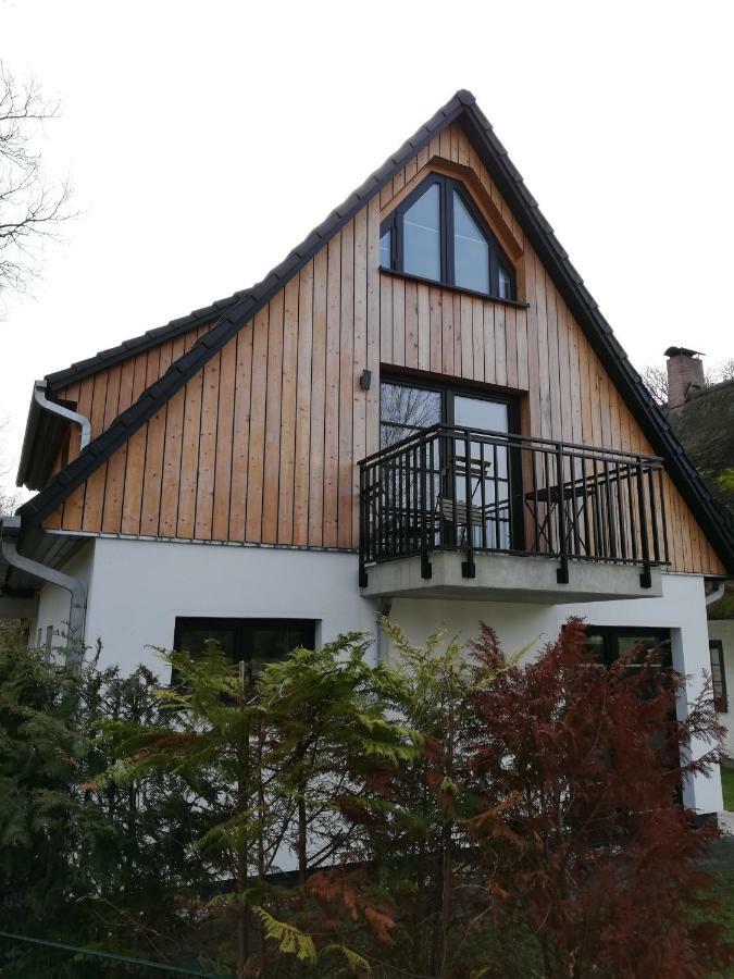 Darsser Strandgut - Haus Ahrenshooper Holz Екстериор снимка