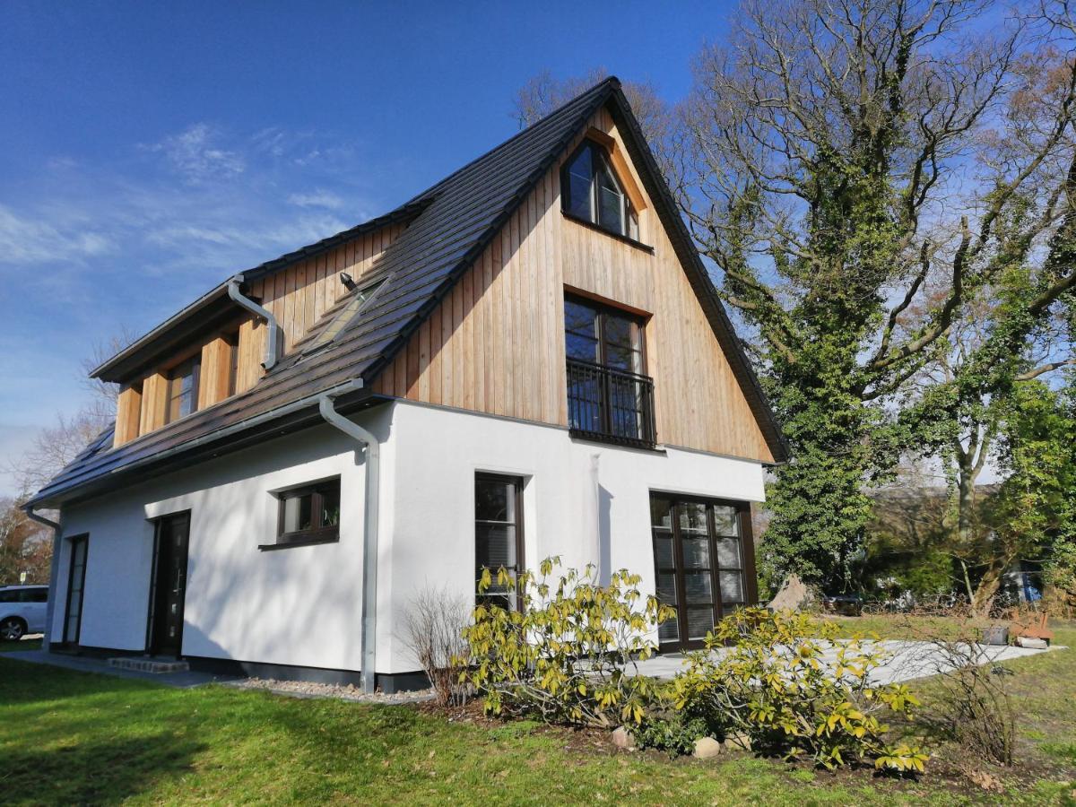 Darsser Strandgut - Haus Ahrenshooper Holz Екстериор снимка